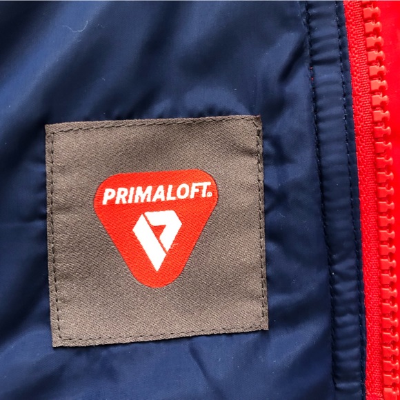 SOLD - GAP Red Warm Fall Winter Puffer Snap Pocket Full Zipper Puffy Vest Size 5 - Picture 8 of 12